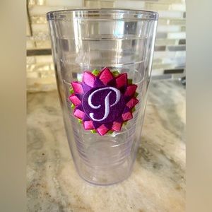 💚⭐️❤️Great XMas Present NWOT 💜16 oz. Tumbler with Embroidered P Patch